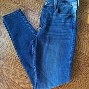 Hollister High-Rise Women's Jeans — Deep Blue Wash